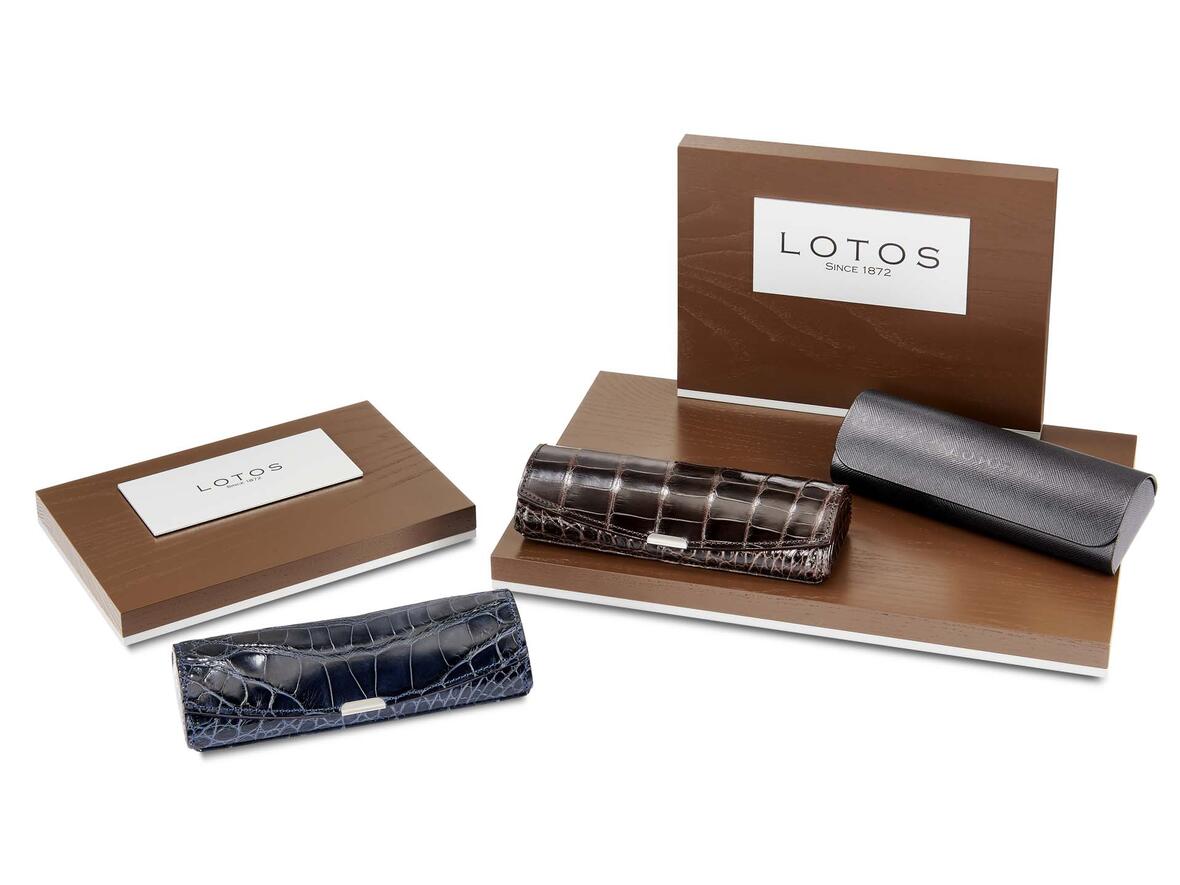 LOTOS Holz-Display